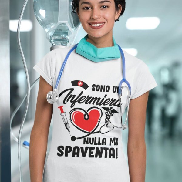 t-shirt per le infermiere con scritta divertente